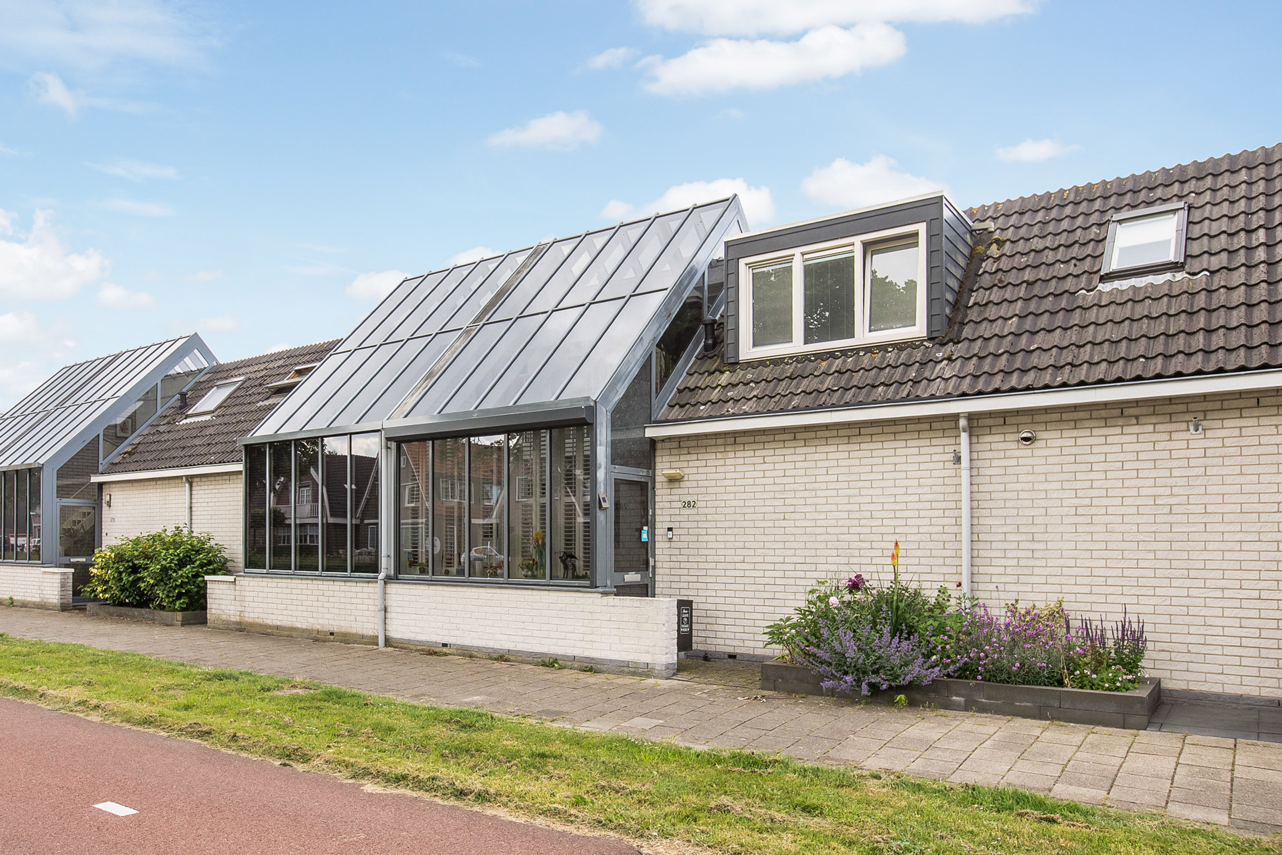 Venneperweg 282 , 2153 AE Nieuw-vennep 5